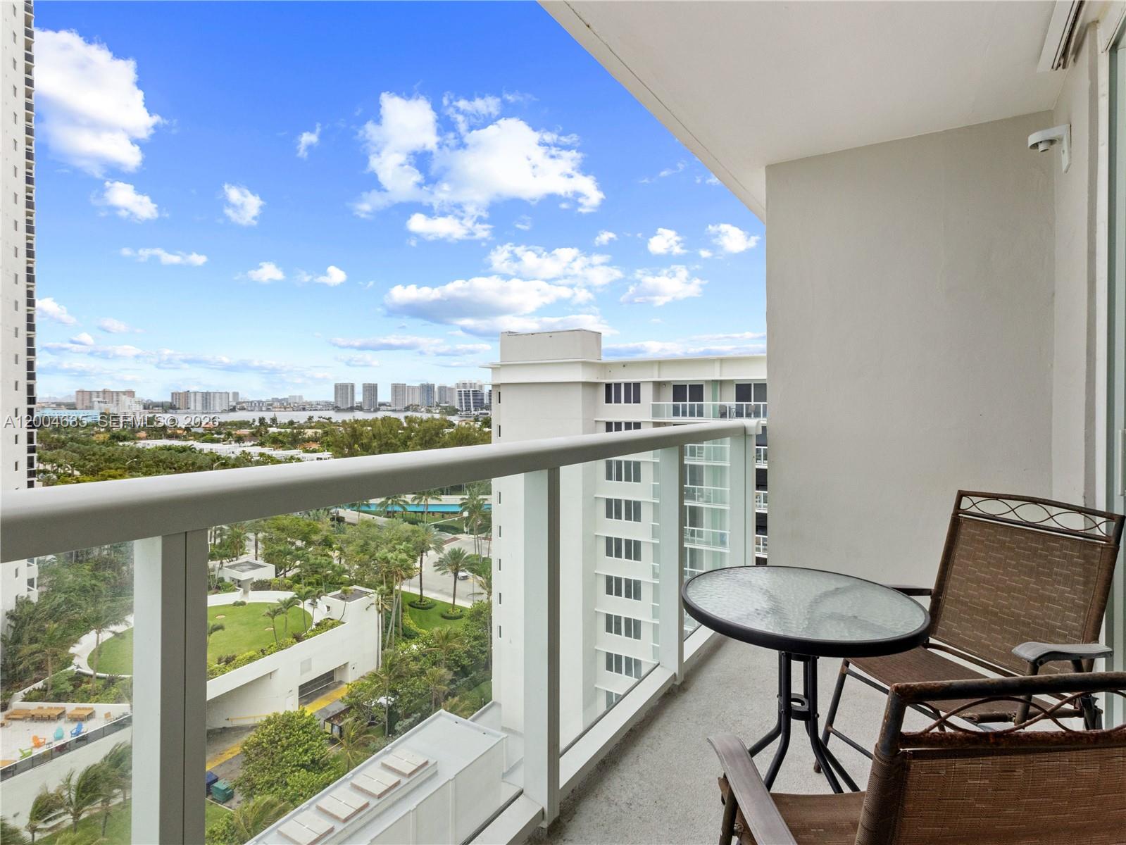 THE AVENTURA BEACH CLUB C - Residential