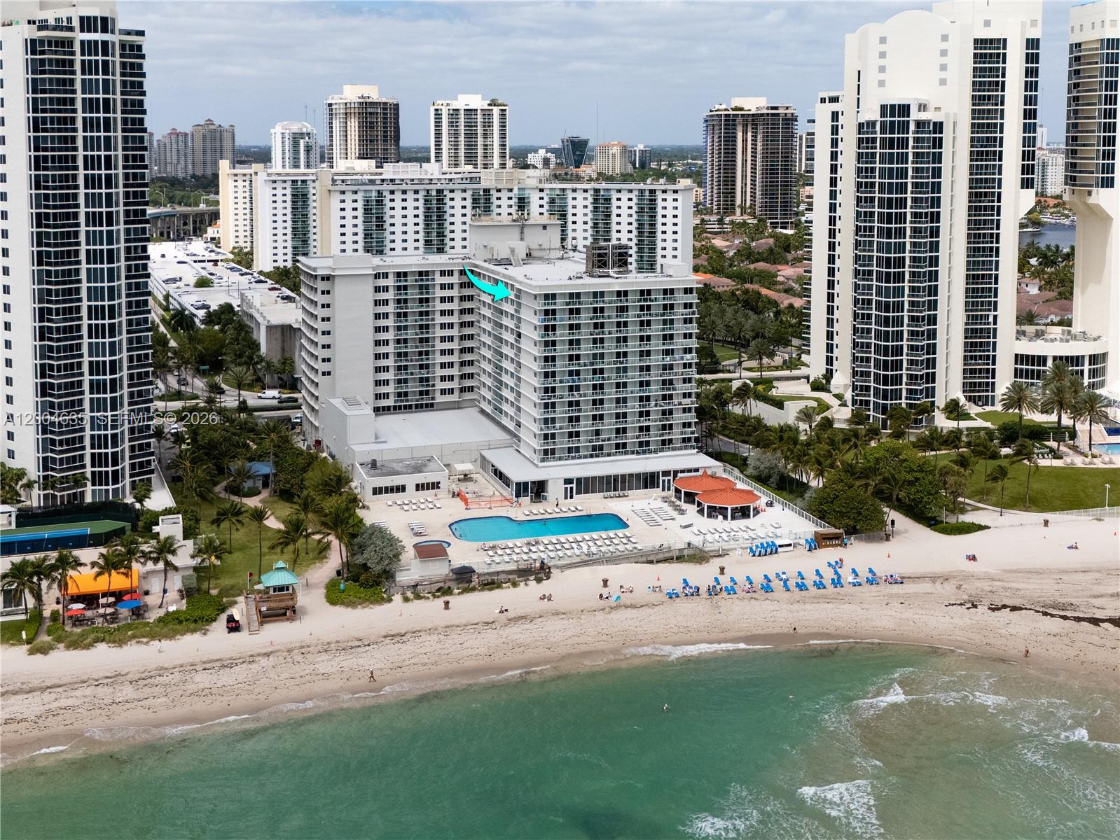 THE AVENTURA BEACH CLUB C - Residential