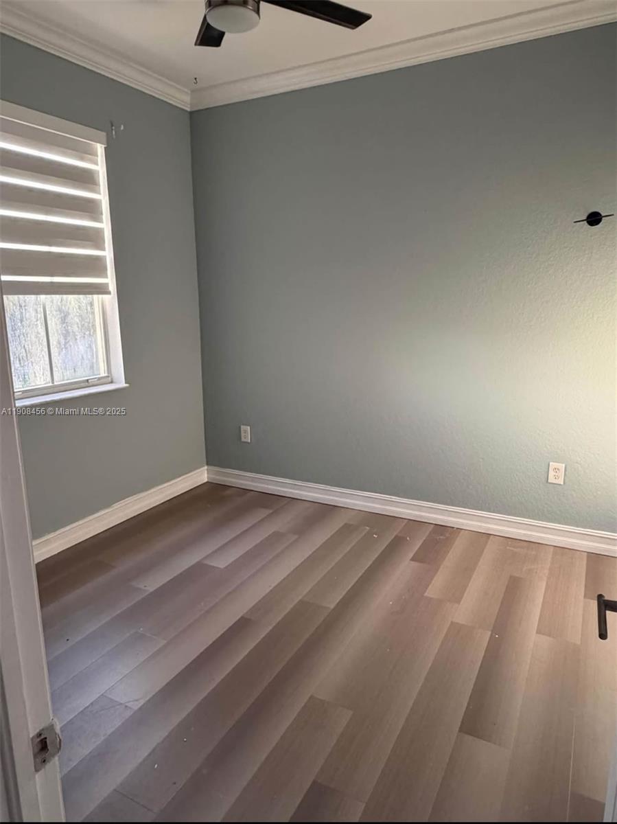 AB AT TAMIAMI TRAIL PHASE - Residential Lease