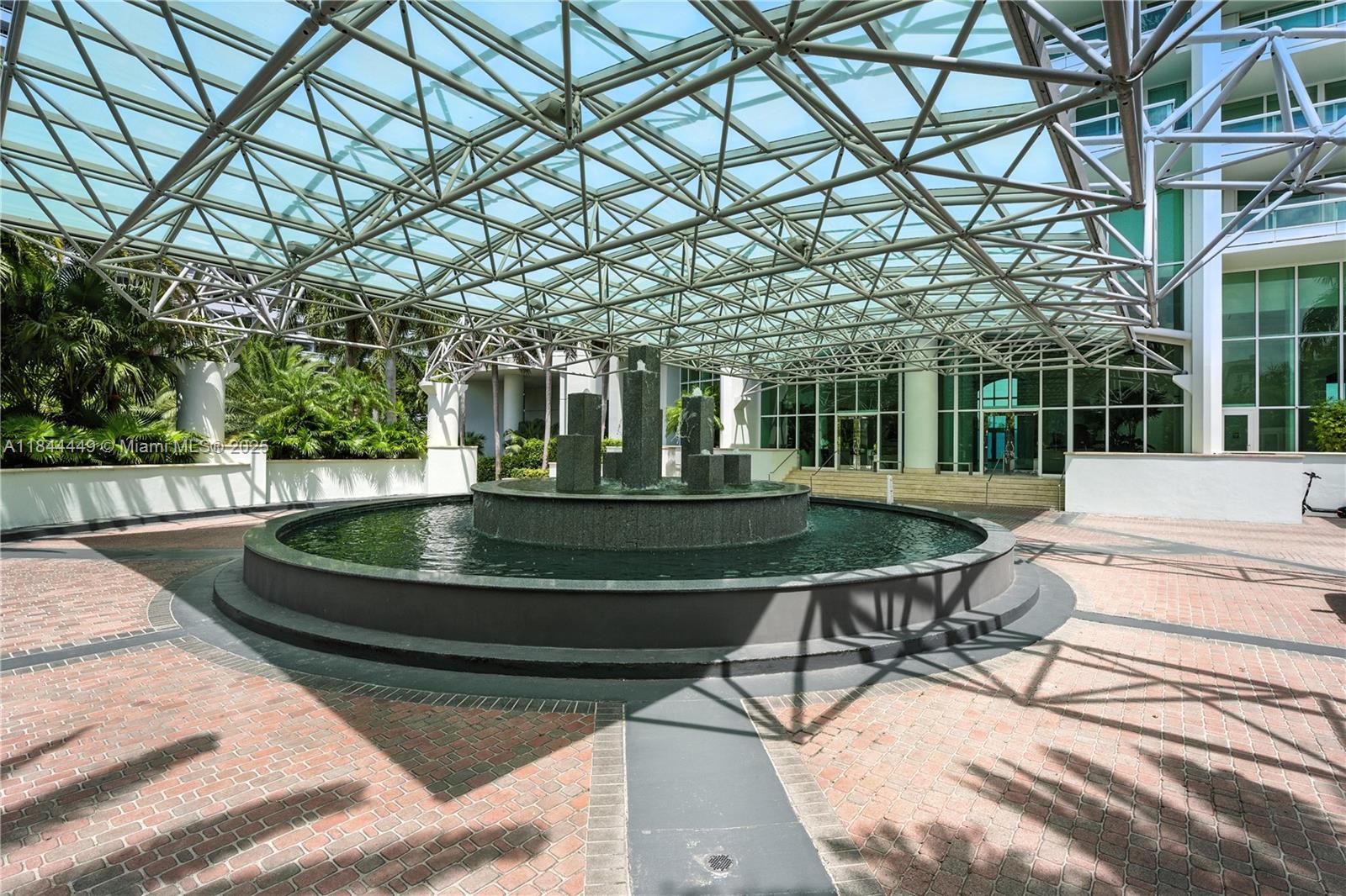 SANTA MARIA CONDO - Residential