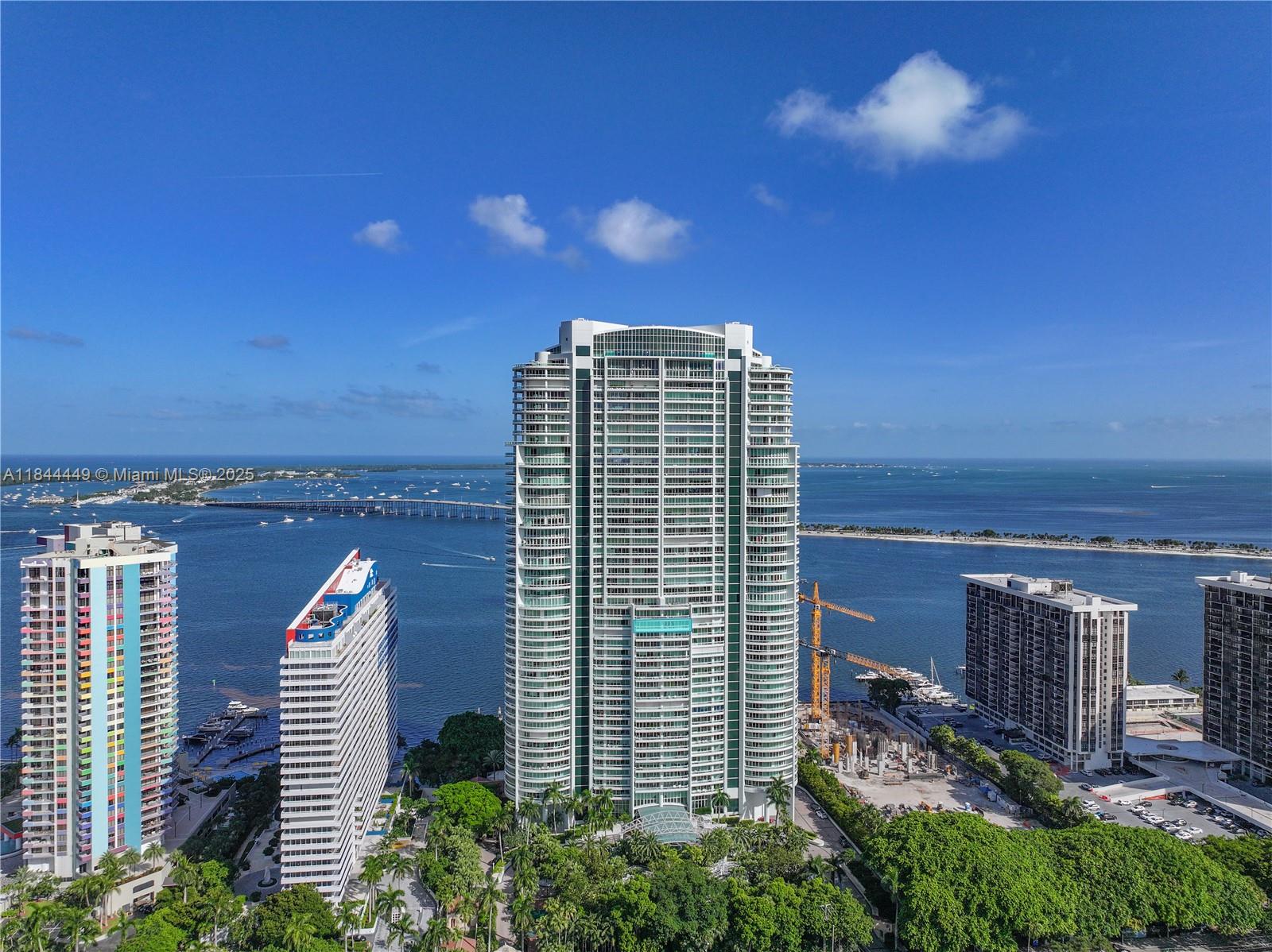 SANTA MARIA CONDO - Residential