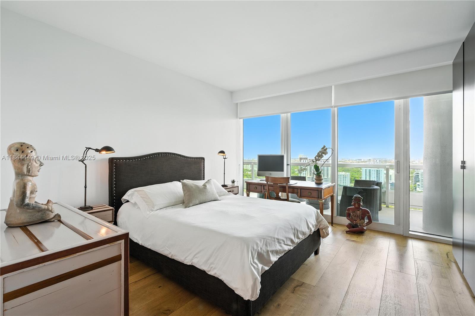 SANTA MARIA CONDO - Residential