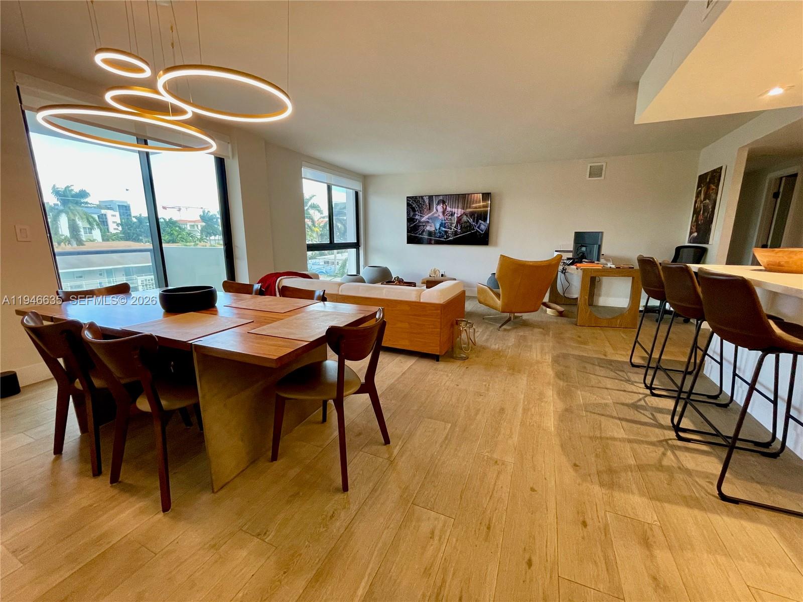 GUILDFORD CONDO - Residential