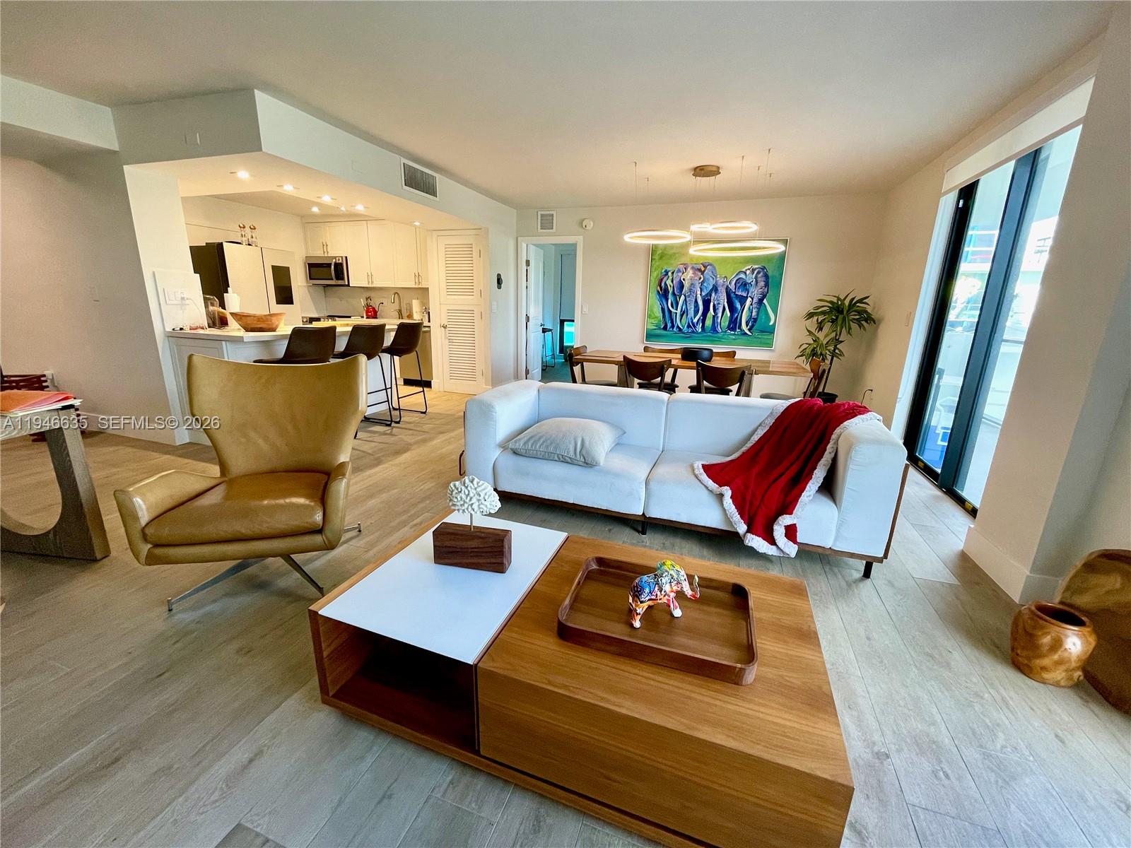 GUILDFORD CONDO - Residential