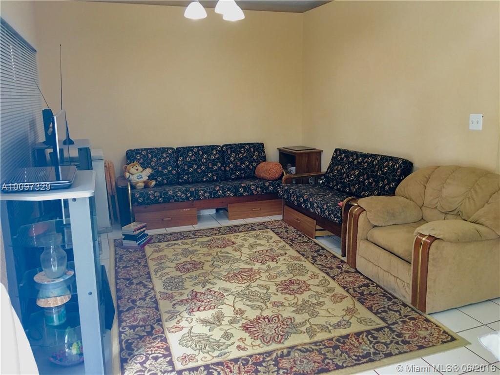 Turtle Run At Lakes Palm - Residential