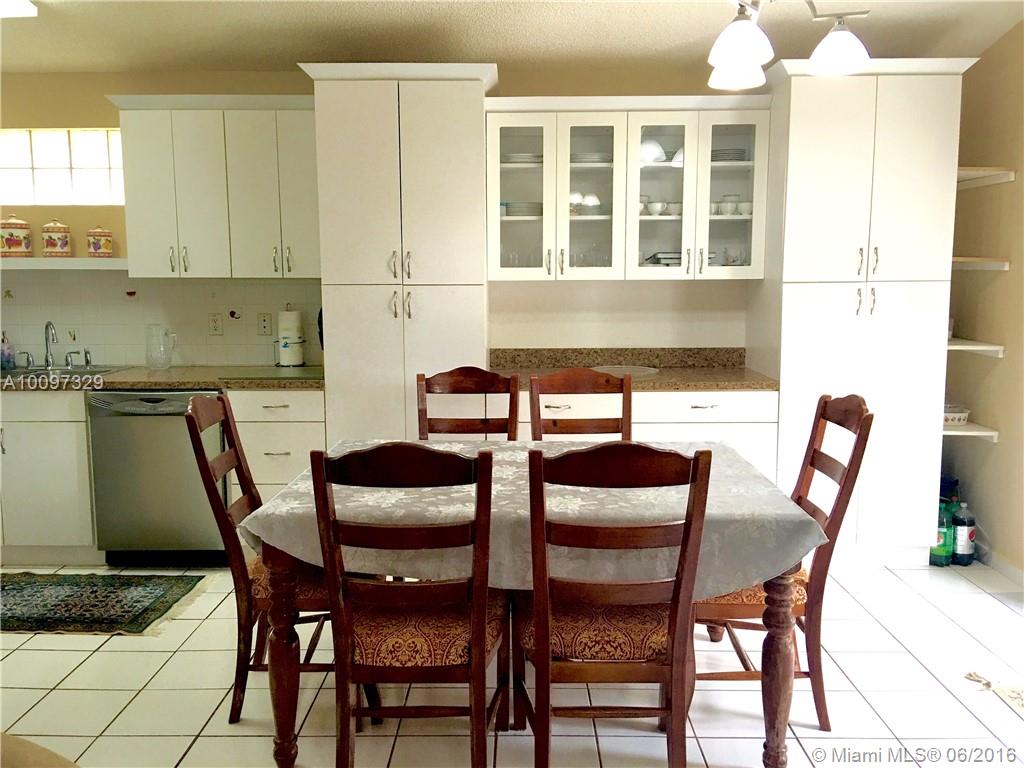 Turtle Run At Lakes Palm - Residential