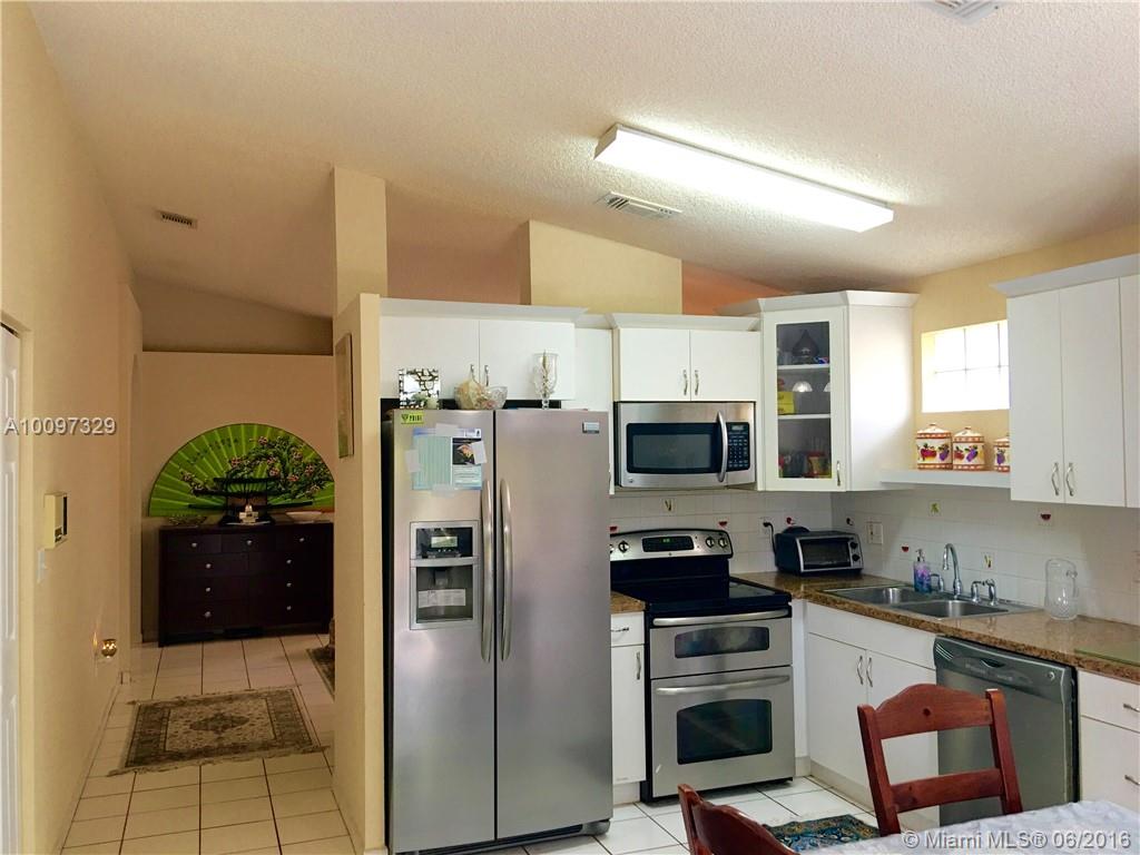 Turtle Run At Lakes Palm - Residential