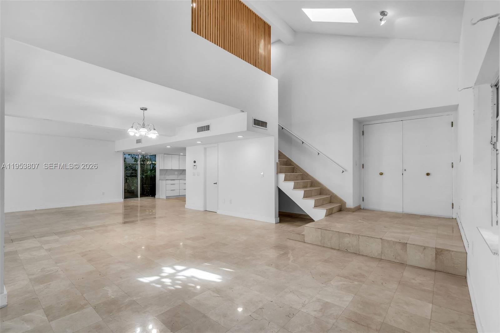 NATOMA PARK - Residential