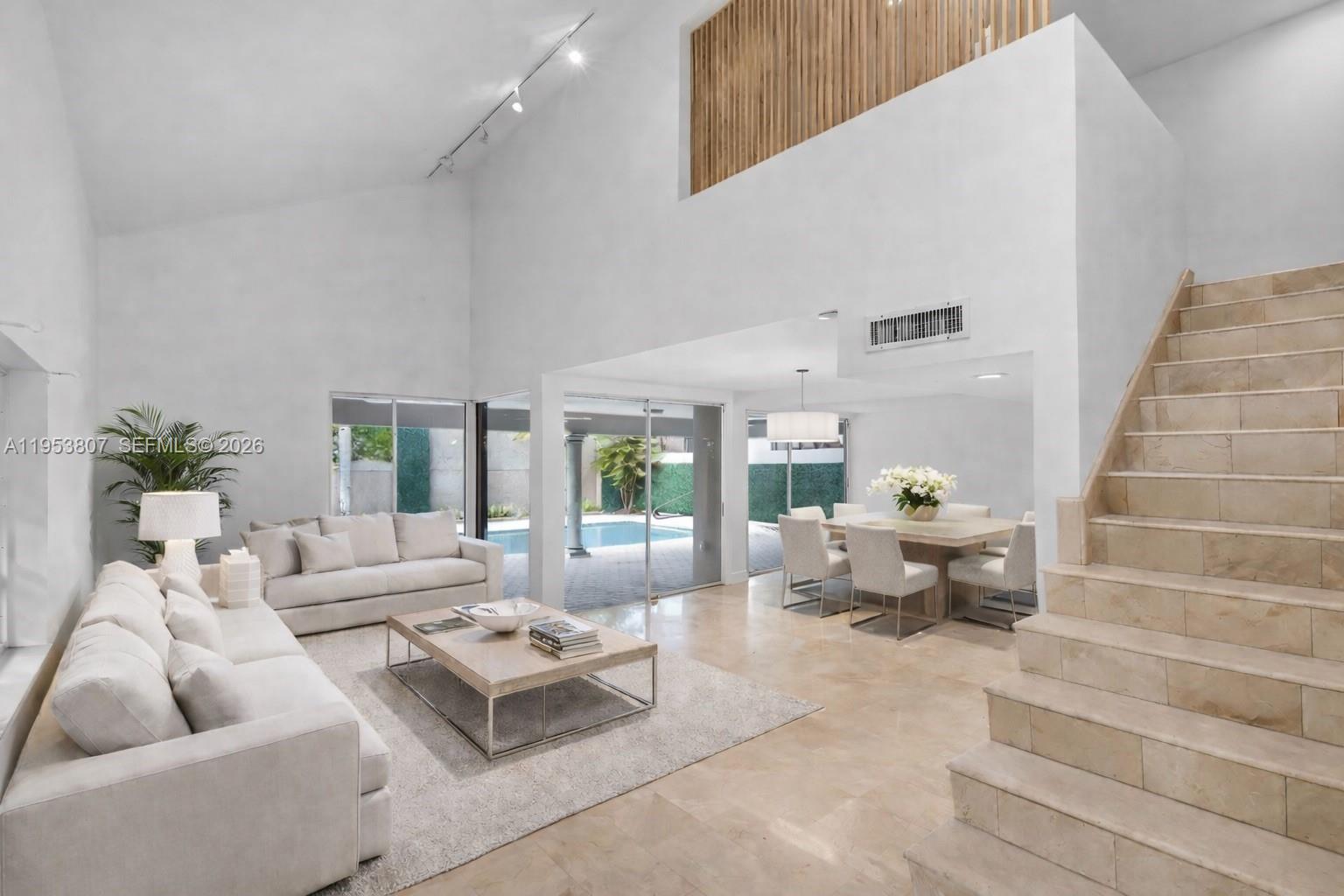 NATOMA PARK - Residential