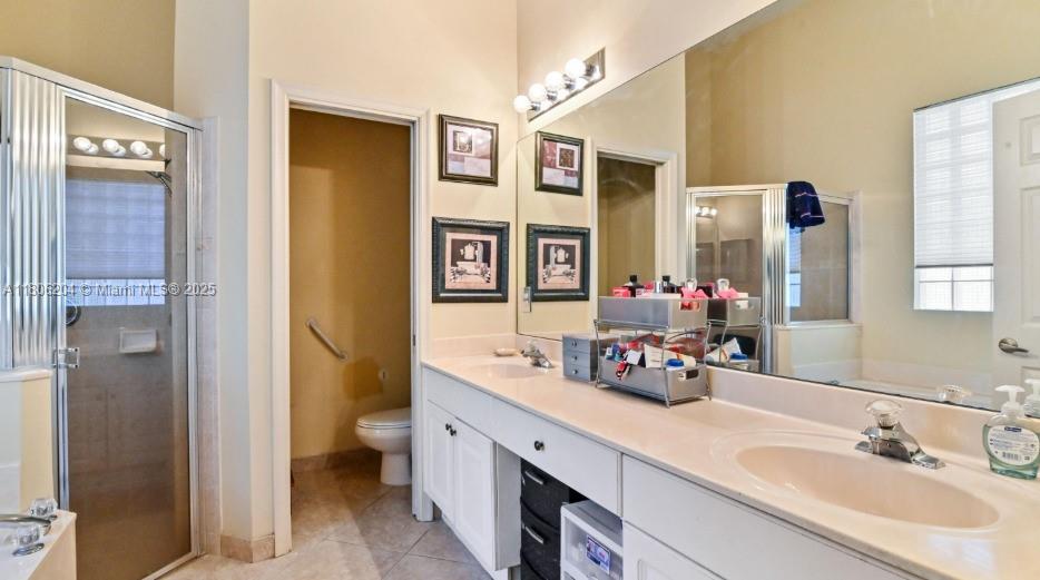 HERON BAY FOUR - Residential