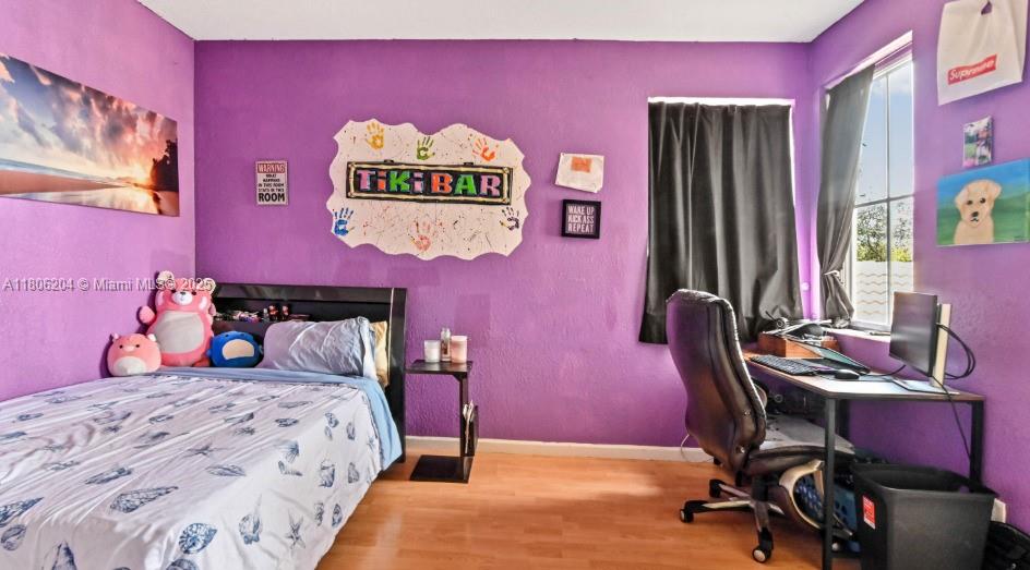 HERON BAY FOUR - Residential