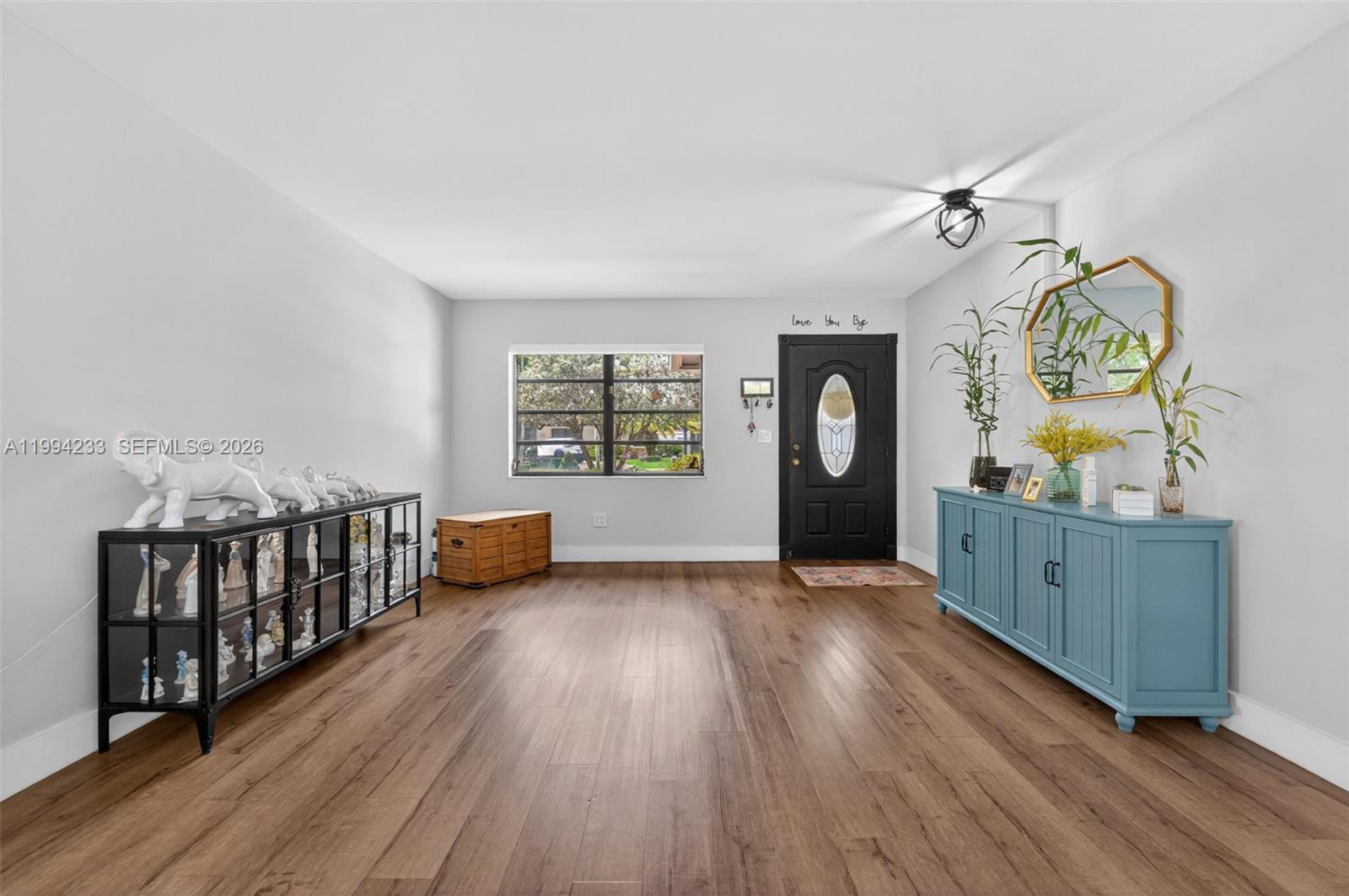 APACHE SUB - Residential Lease