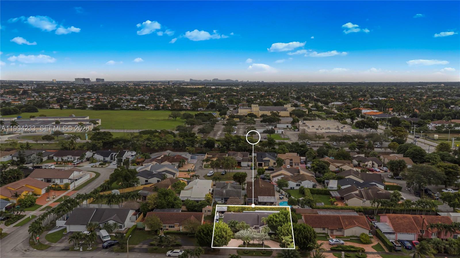 APACHE SUB - Residential Lease