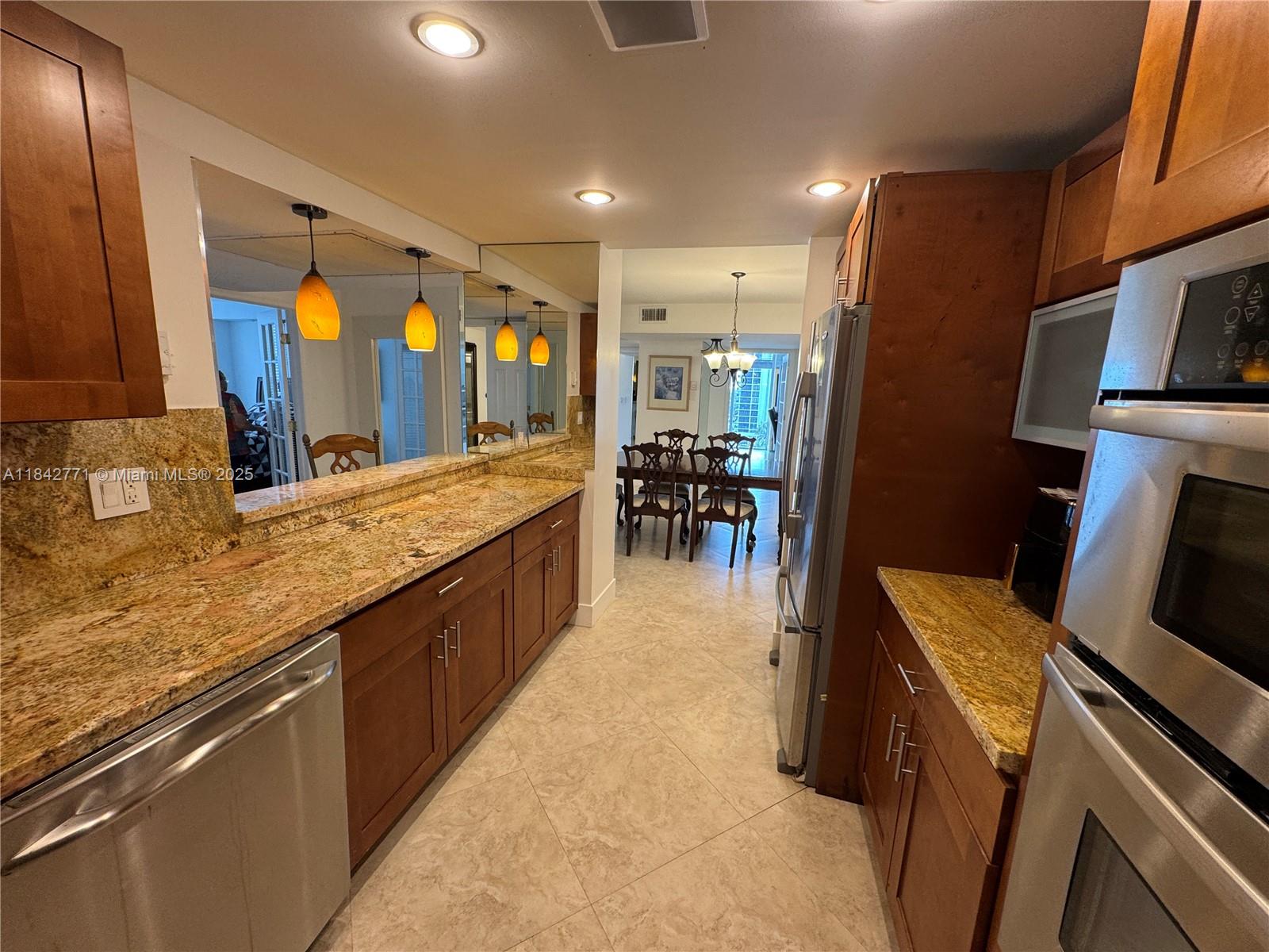 PARKER PLAZA CONDO ESTATE - Residential