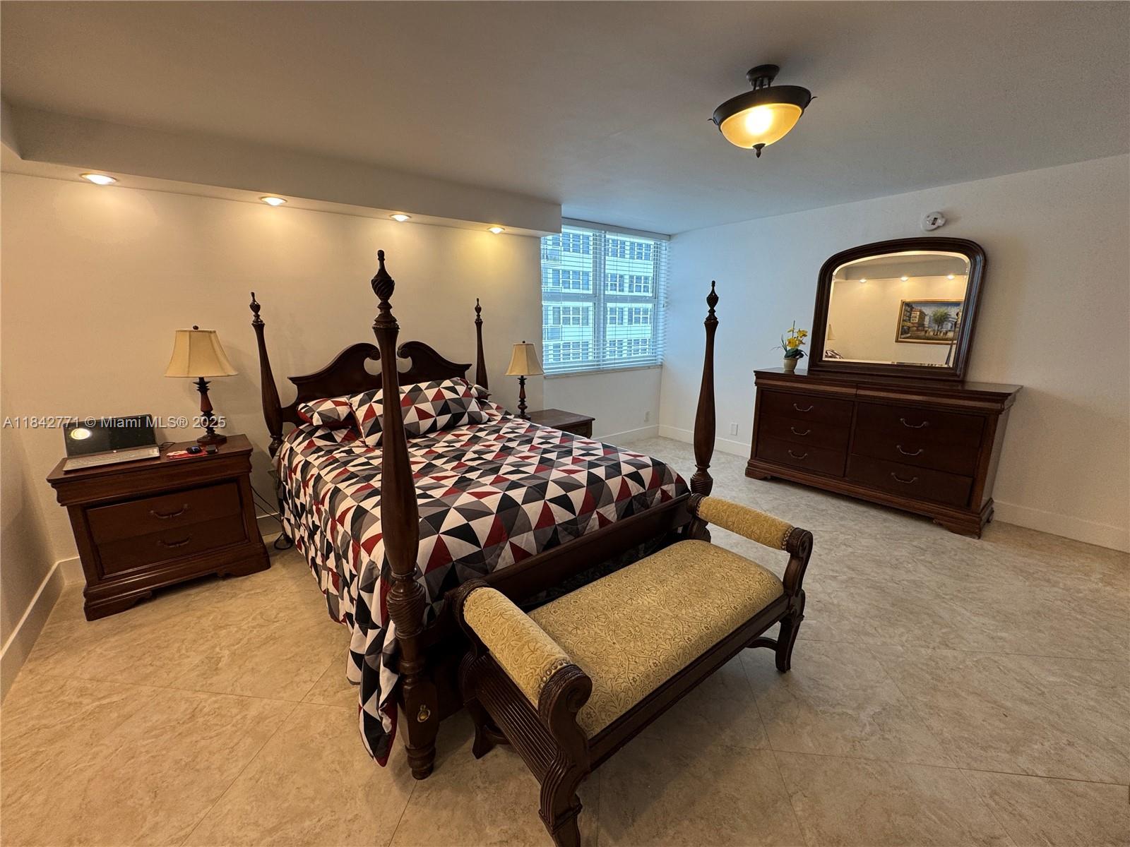 PARKER PLAZA CONDO ESTATE - Residential