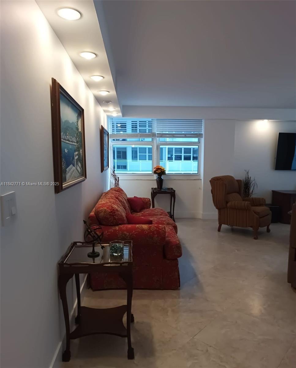 PARKER PLAZA CONDO ESTATE - Residential