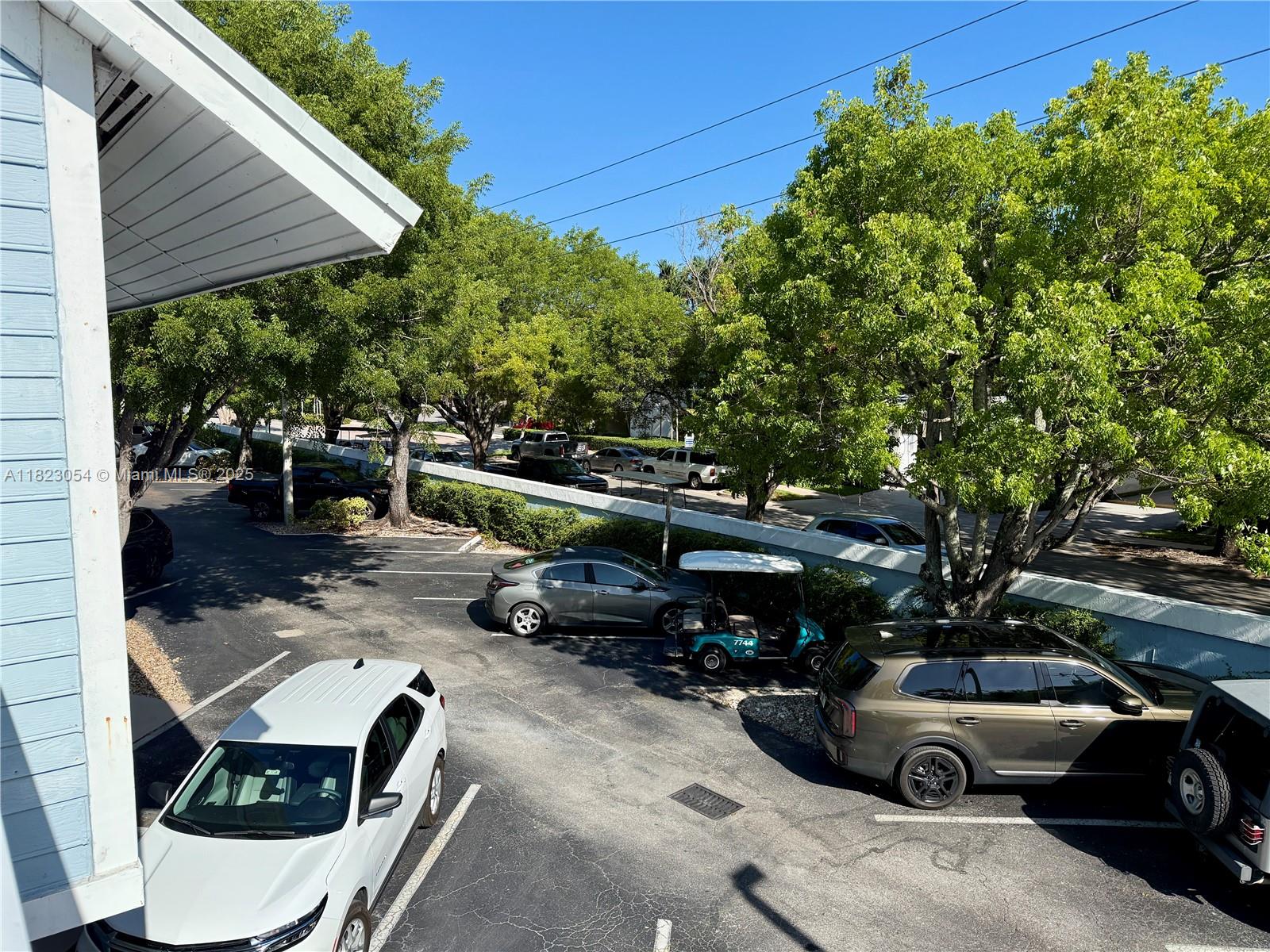 798 Crandon Bl Blvd 14-C, Key Biscayne, Miami-Dade County, Florida - 2 Bedrooms  
2 Bathrooms - 