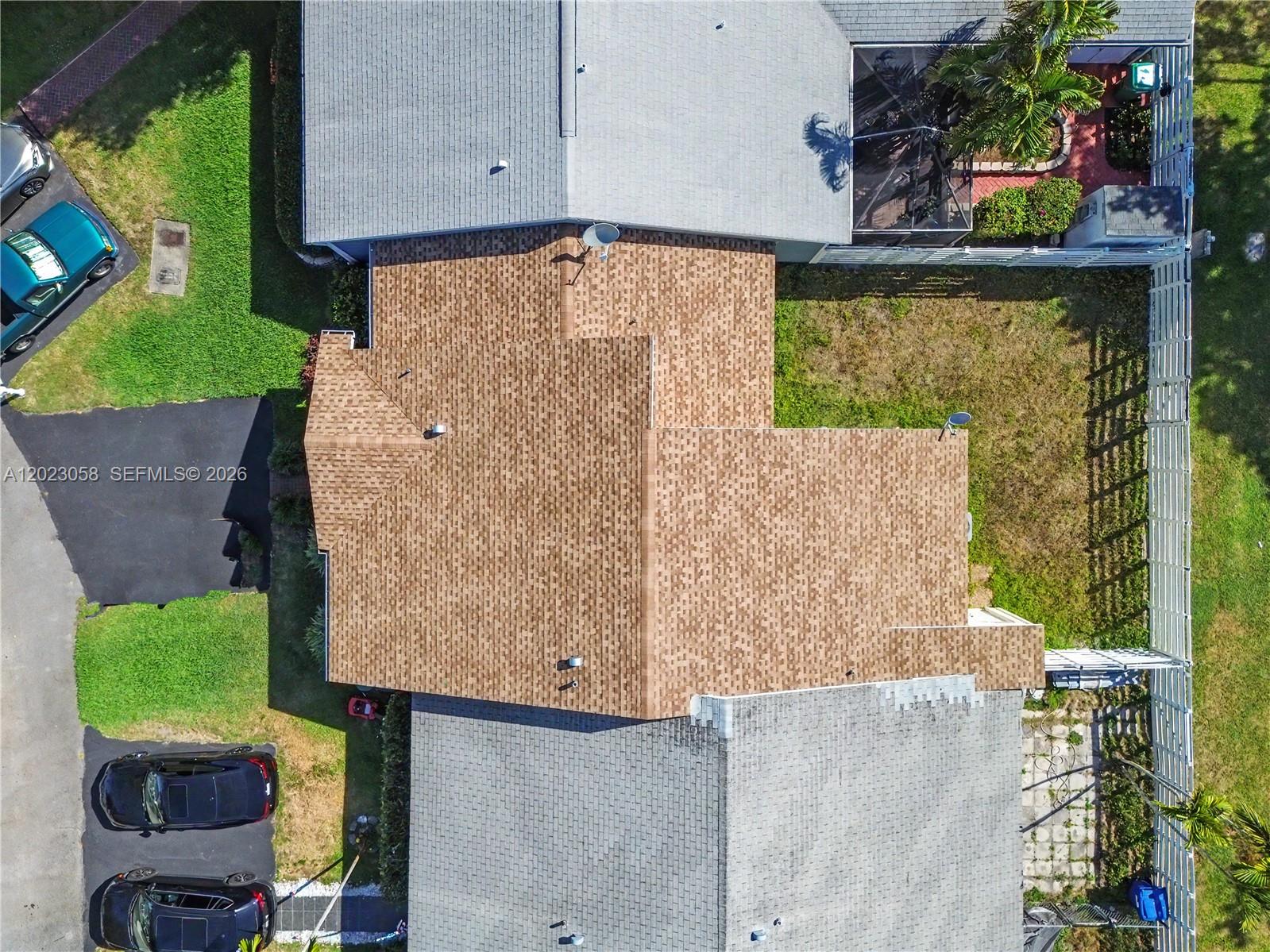 COUNTRY WALK TOWNHOUSES S - Residential