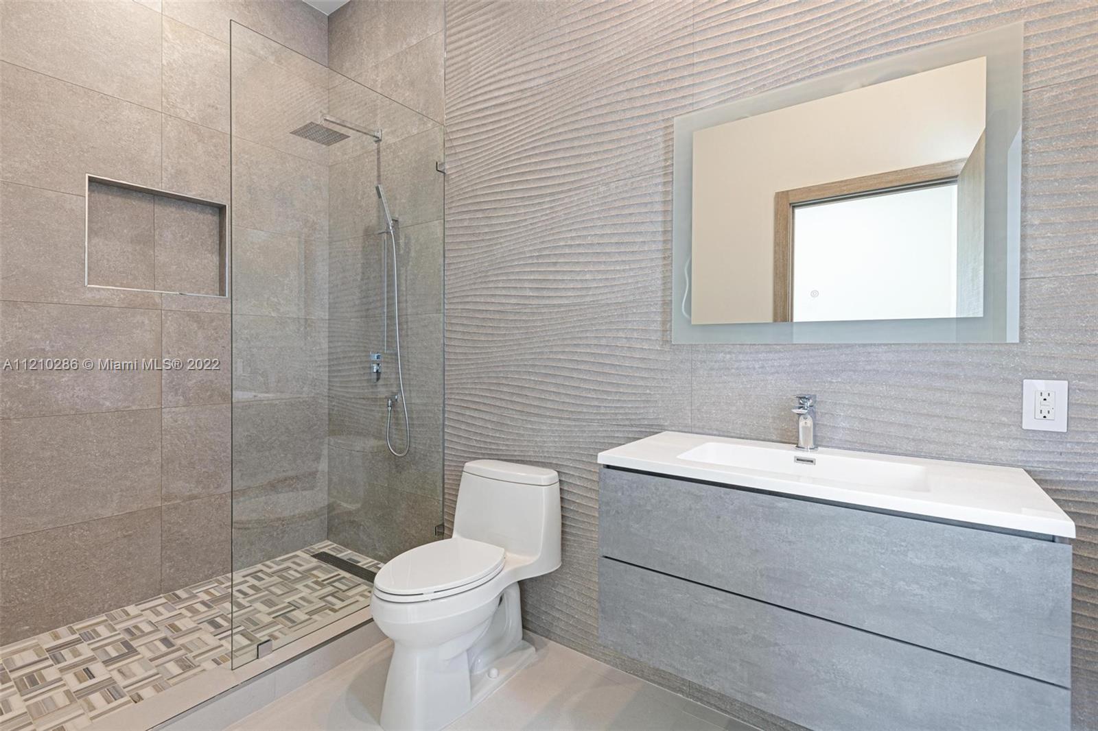 GALLOWAY GLENN ESTATES - Residential