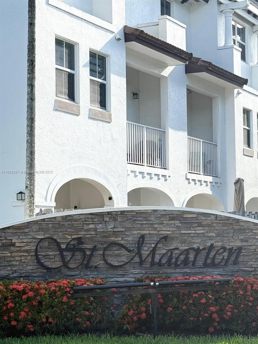 Rental Property at 8900 Nw 97th Ave 213, Doral, Miami-Dade County, Florida - Bedrooms: 3 
Bathrooms: 3  - $2,950 MO.