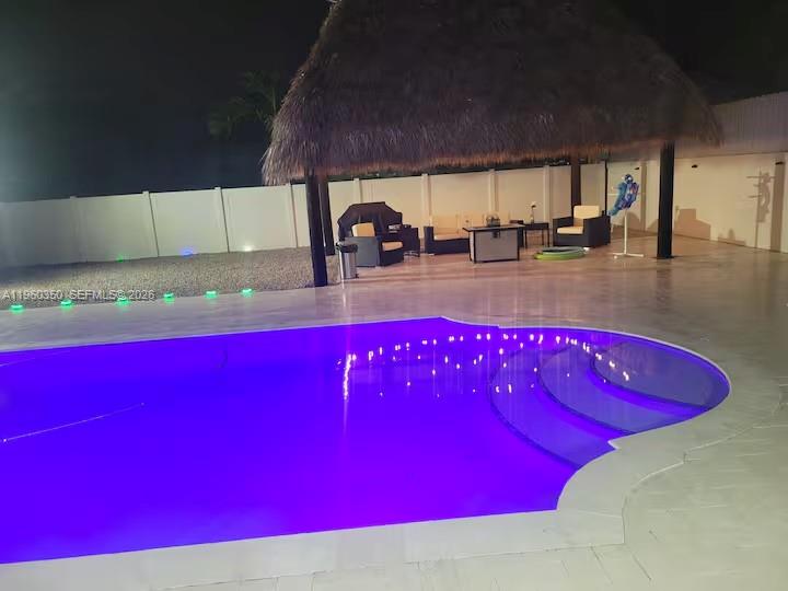 HARBOR SHORES - Residential