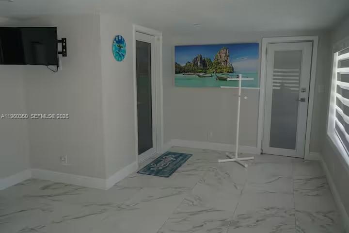 HARBOR SHORES - Residential