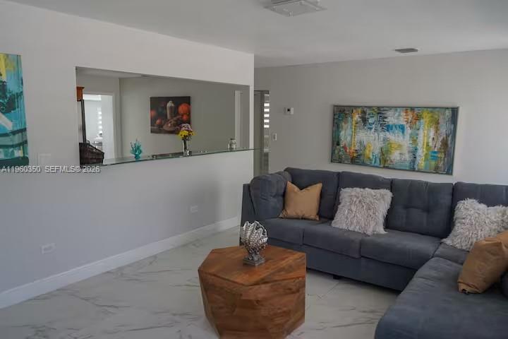 HARBOR SHORES - Residential