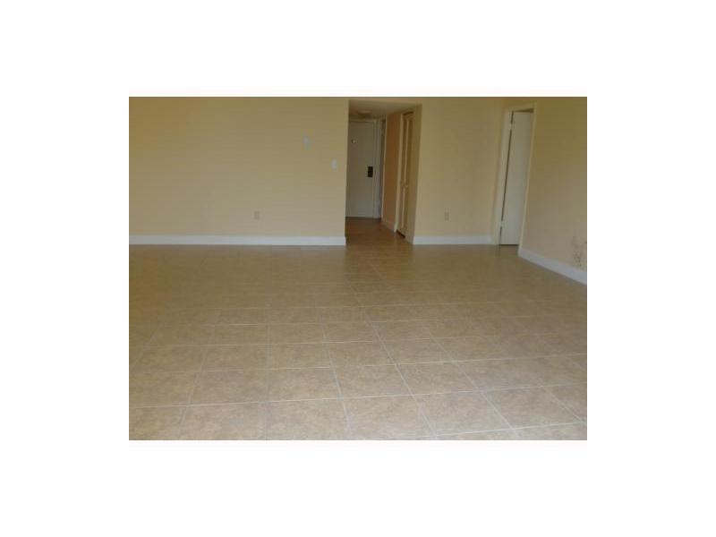 COSTA BELLA CONDO - Residential Lease