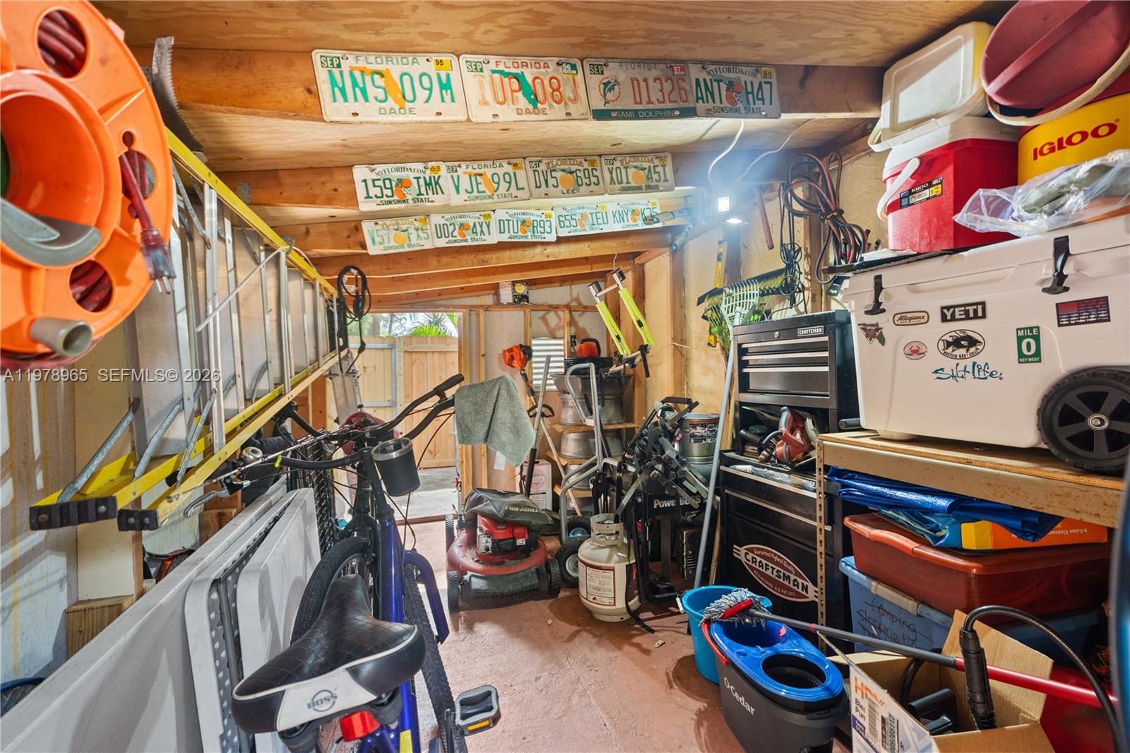 EVERGLADES SUGAR & LAND C - Residential