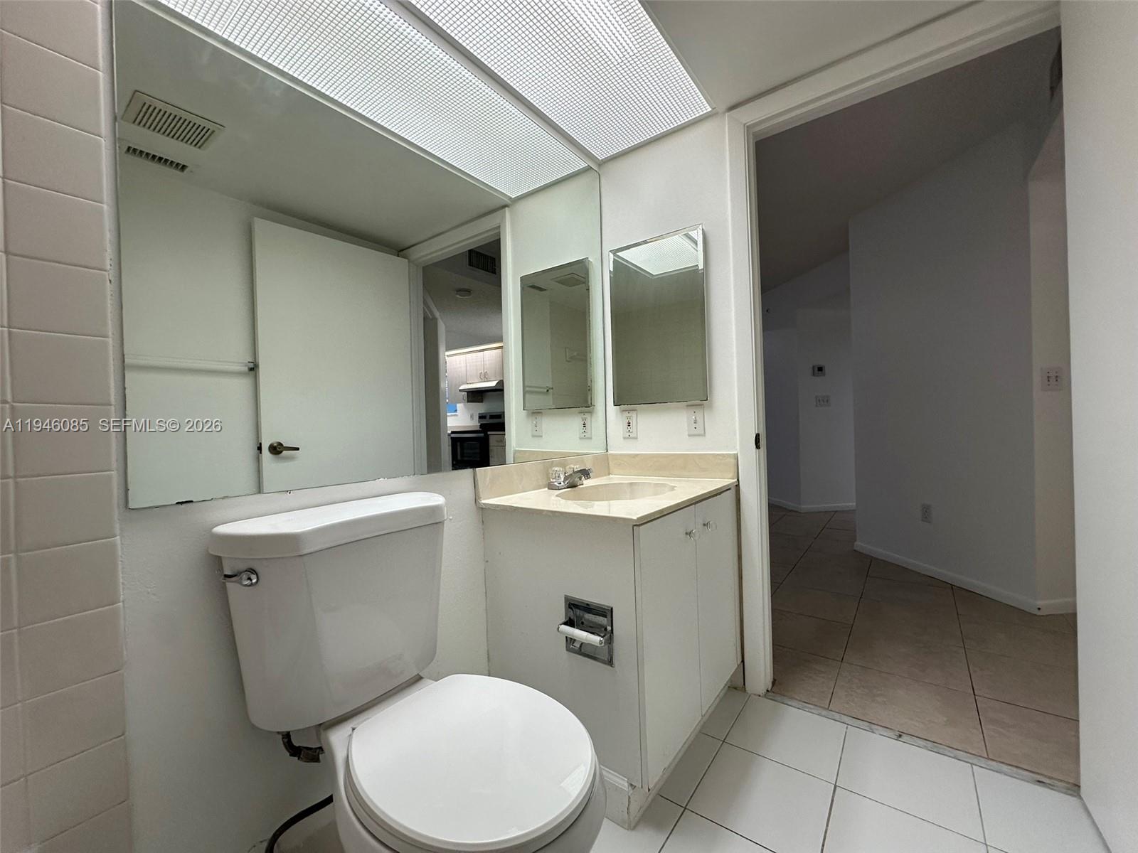 KEYS GATE CONDO NO THREE - Residential Lease