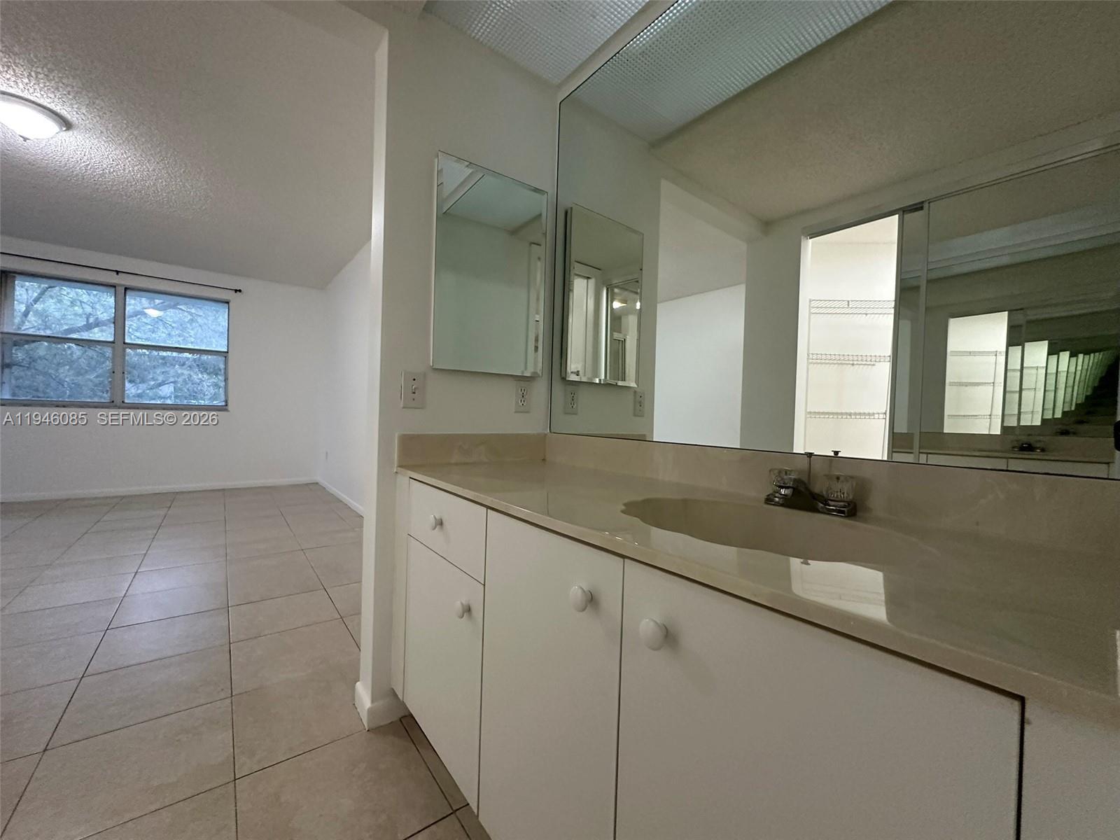 KEYS GATE CONDO NO THREE - Residential Lease