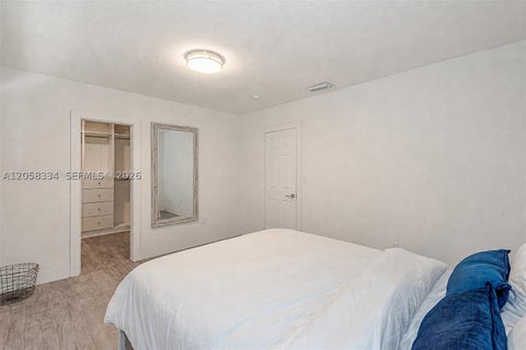 Tiny photo for 20950 NE 25th Ct, Miami, FL 33180 (MLS # A12058334)