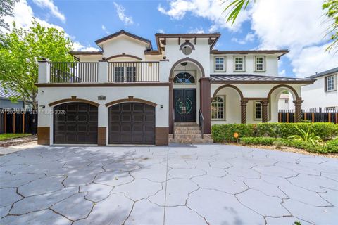 Photo of 16230 NW 84th Ct, Miami Lakes, FL 33016 (MLS # A12004808)