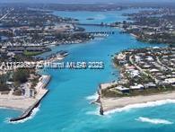 PINES OF JUPITER/TEQUESTA - Residential