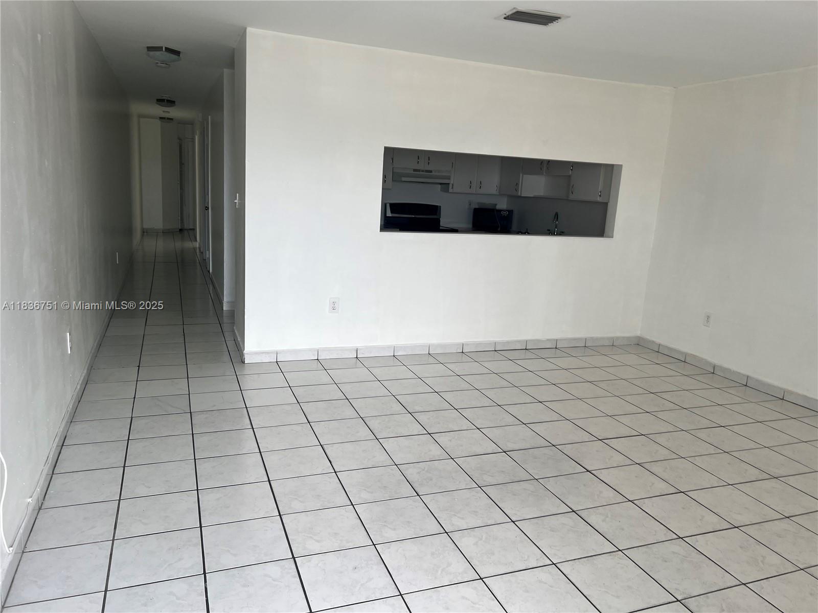 11710 NW South River Dr 302