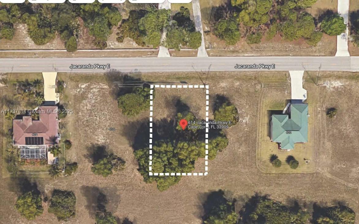 Great deal from a motivated seller on this vacant residential lot! Ideal for developers or homeowners looking to build their dream property. Located in a fast growing neighborhood it offers an excellent potential. Priced to sell quickly—don’t miss out on this opportunity! **Buyer/agent to perform their own due diligence.
