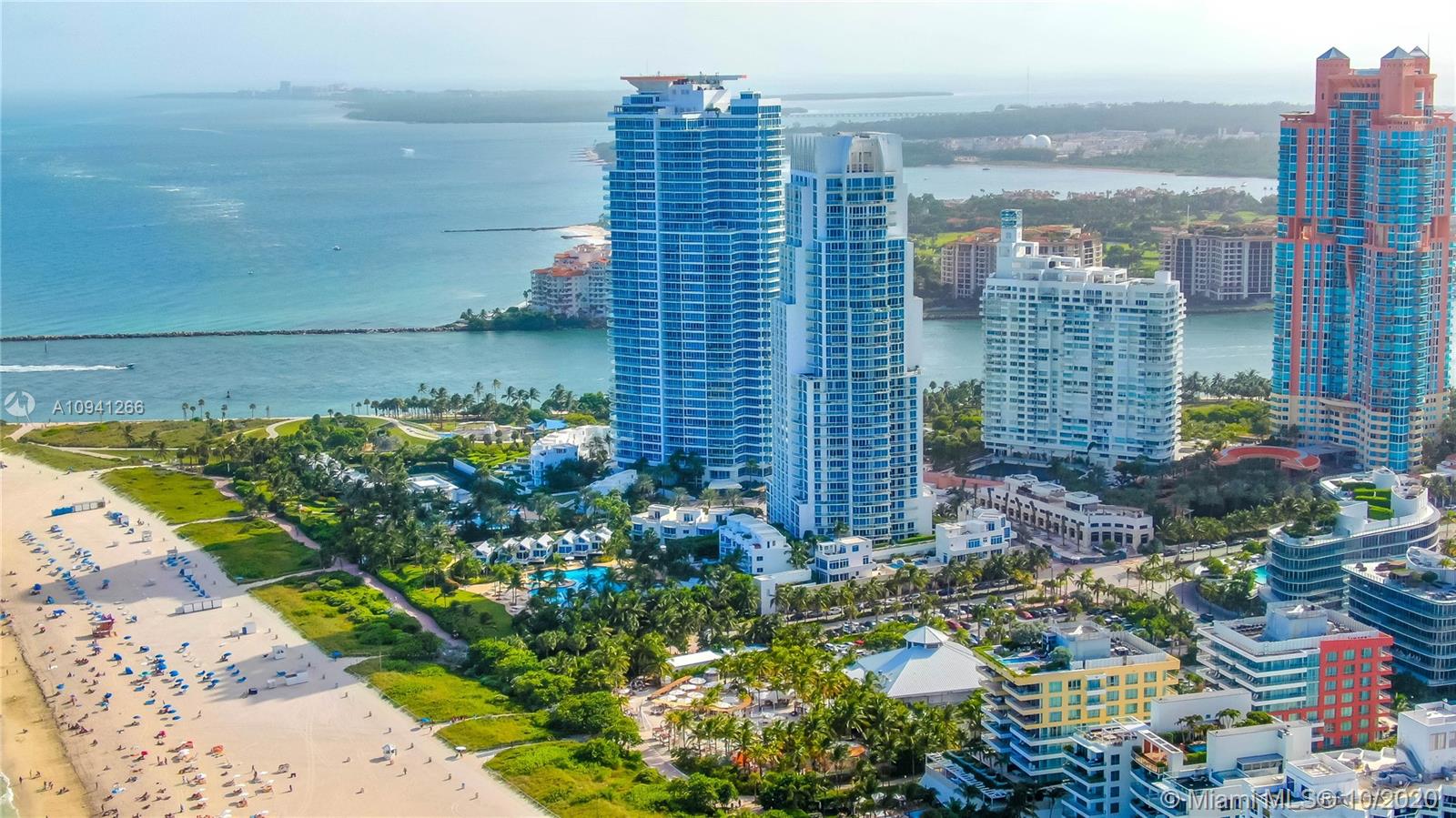 CONTINUUM ON SOUTH BEACH - Residential