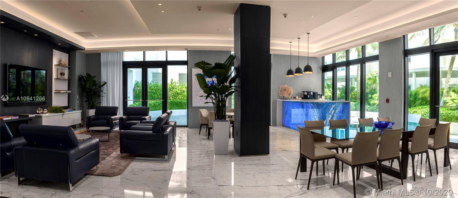 CONTINUUM ON SOUTH BEACH - Residential