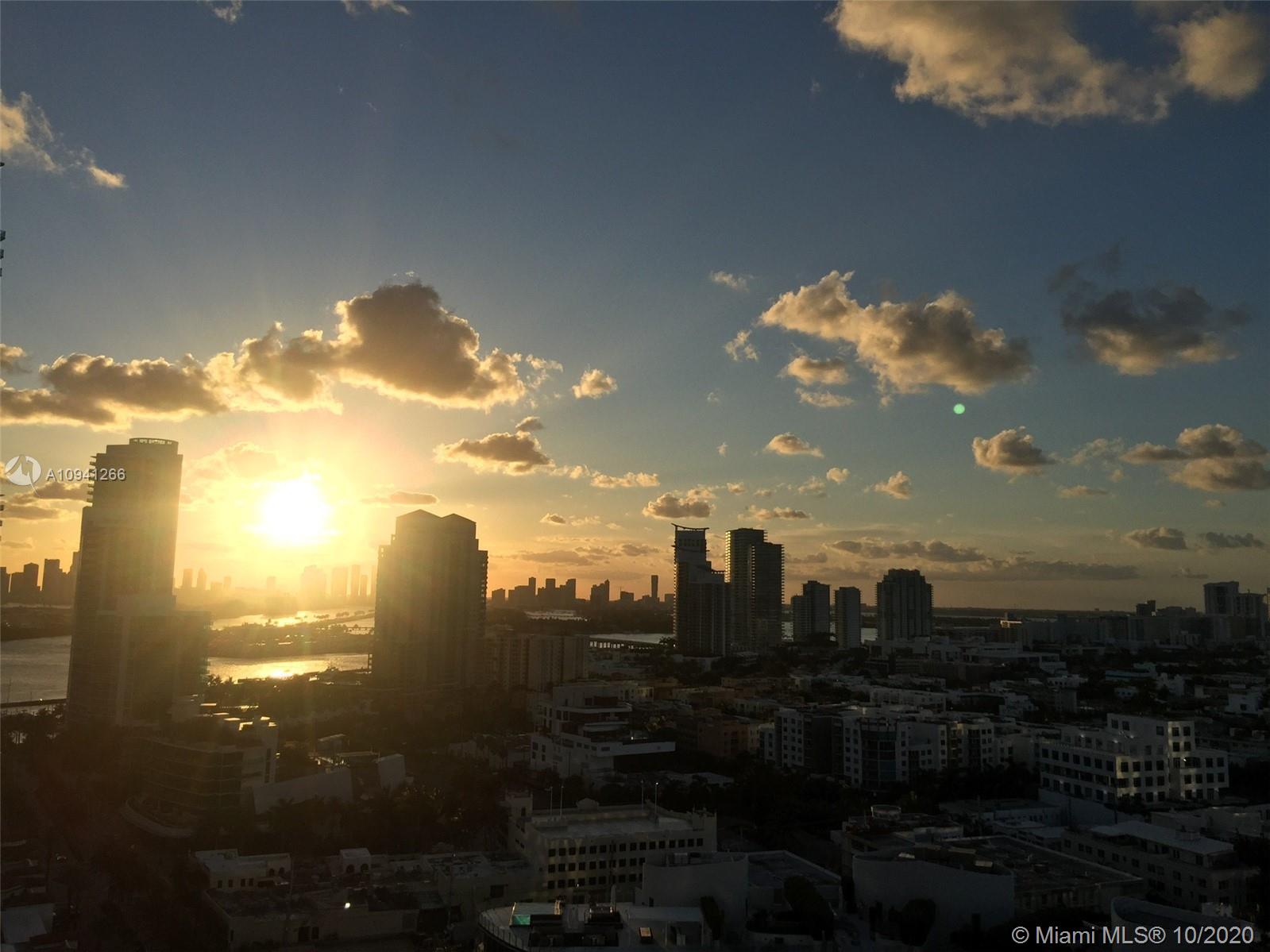 CONTINUUM ON SOUTH BEACH - Residential
