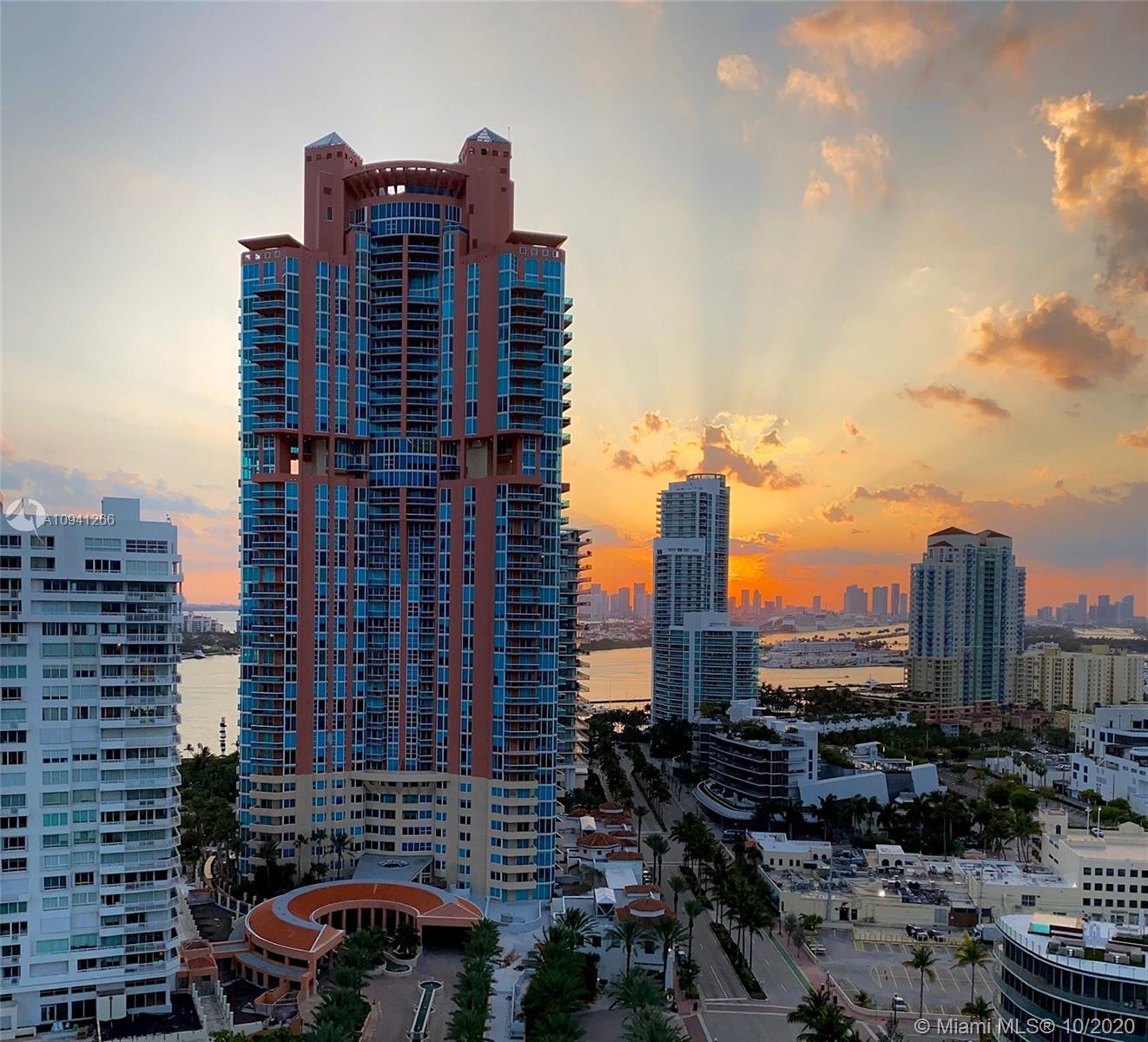 CONTINUUM ON SOUTH BEACH - Residential