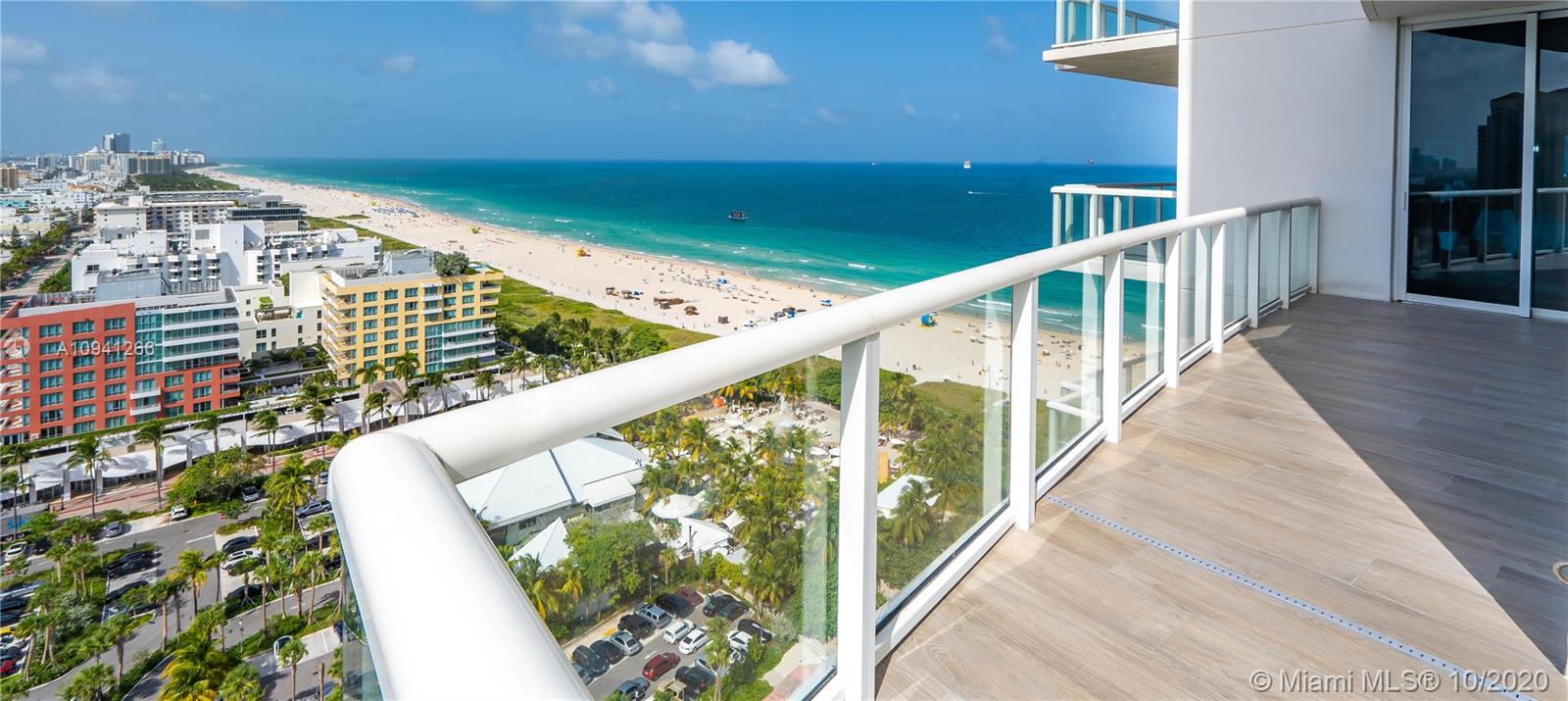 CONTINUUM ON SOUTH BEACH - Residential