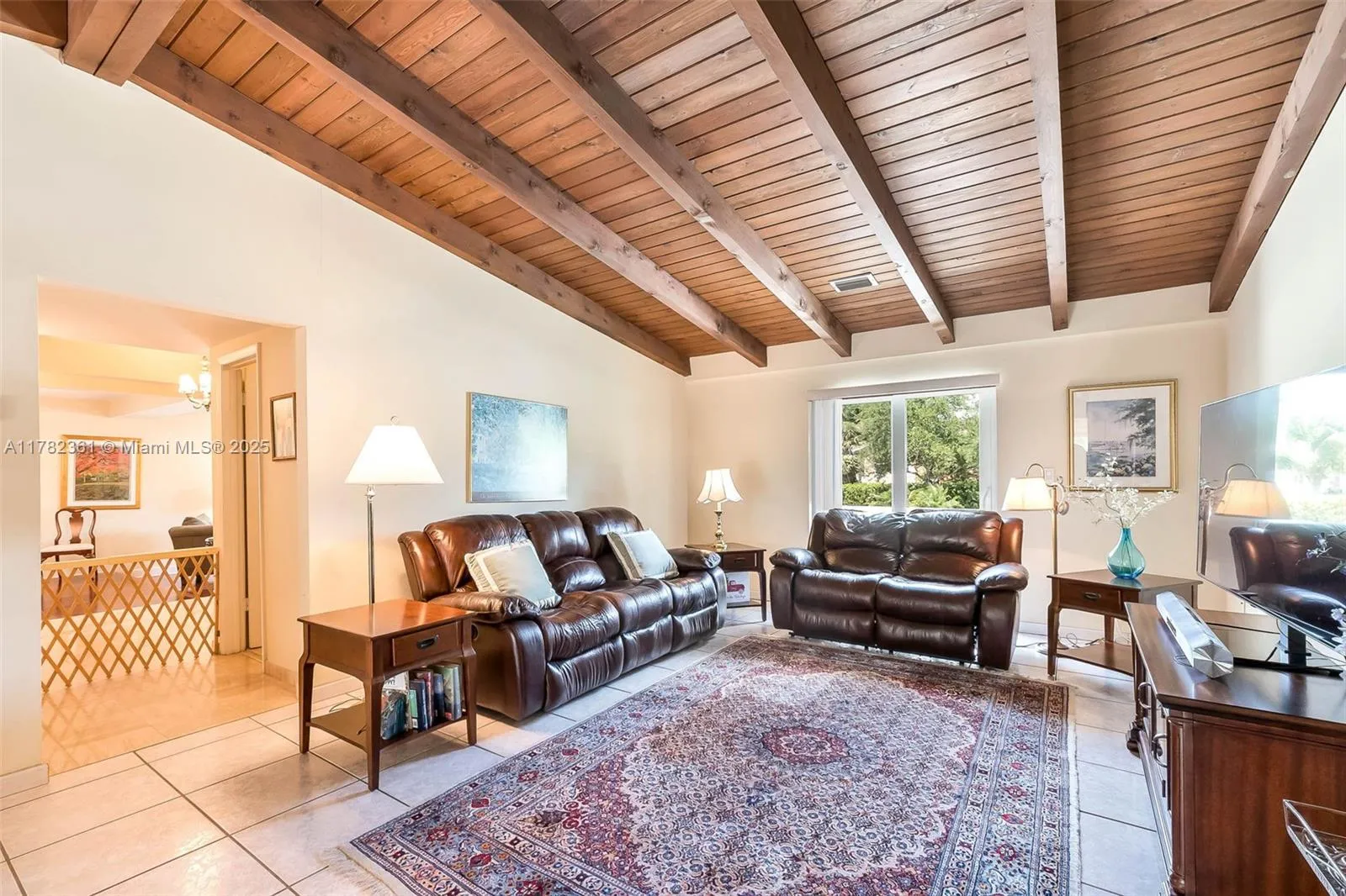 Palmetto Bay, Florida 33157, United States, 4 Bedrooms Bedrooms, ,3 BathroomsBathrooms,Residential,Active,109605