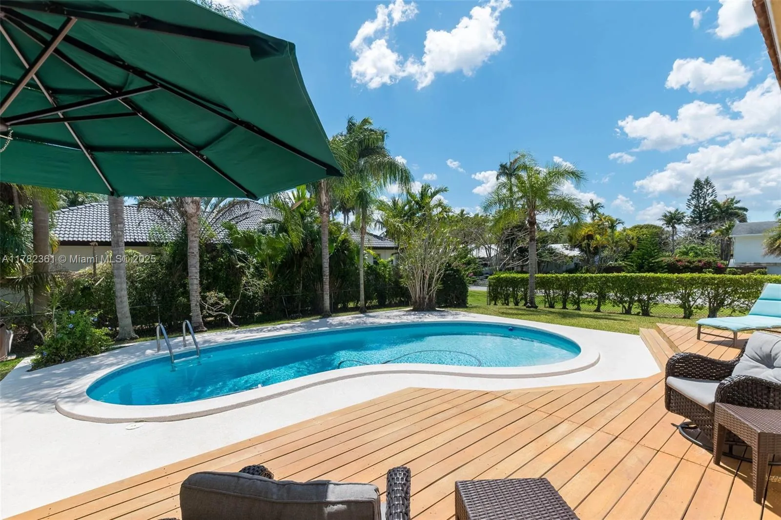 Palmetto Bay, Florida 33157, United States, 4 Bedrooms Bedrooms, ,3 BathroomsBathrooms,Residential,Active,109605