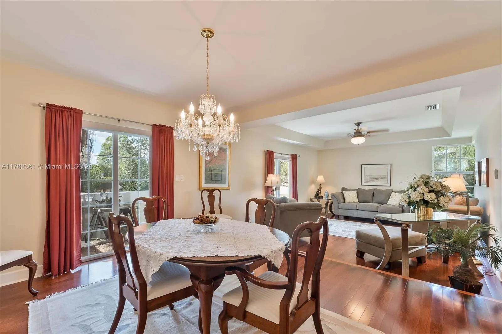 Palmetto Bay, Florida 33157, United States, 4 Bedrooms Bedrooms, ,3 BathroomsBathrooms,Residential,Active,109605