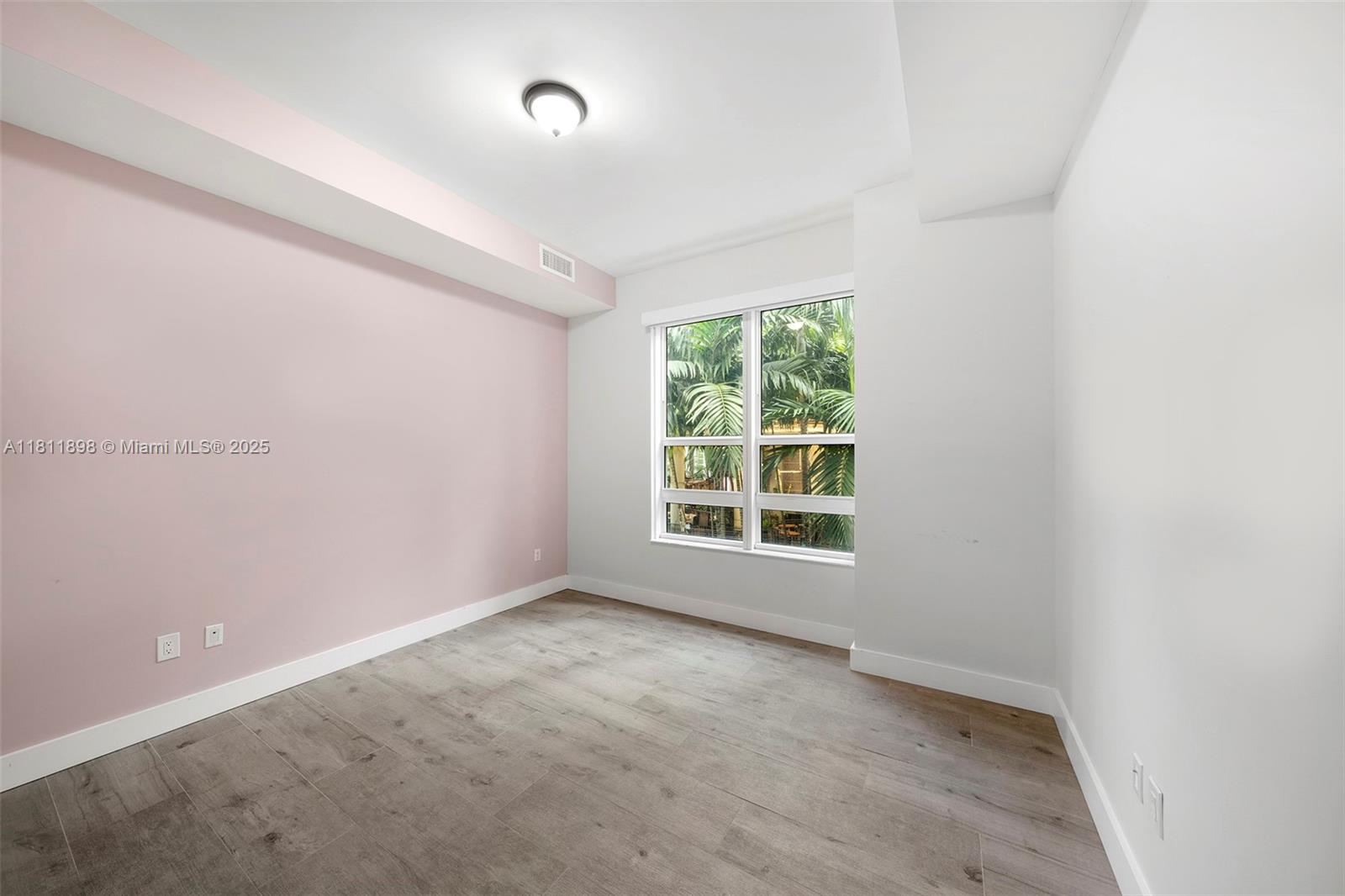 THE PLAZA 851 BRICKELL CO - Residential