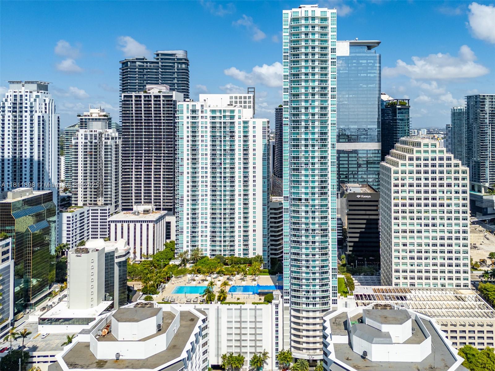 THE PLAZA 851 BRICKELL CO - Residential