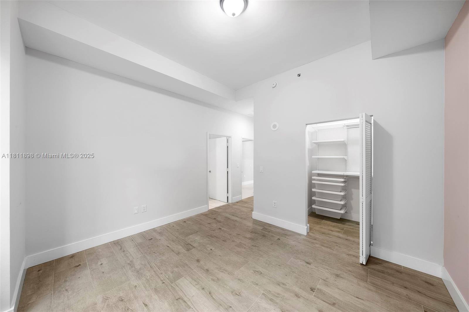 THE PLAZA 851 BRICKELL CO - Residential