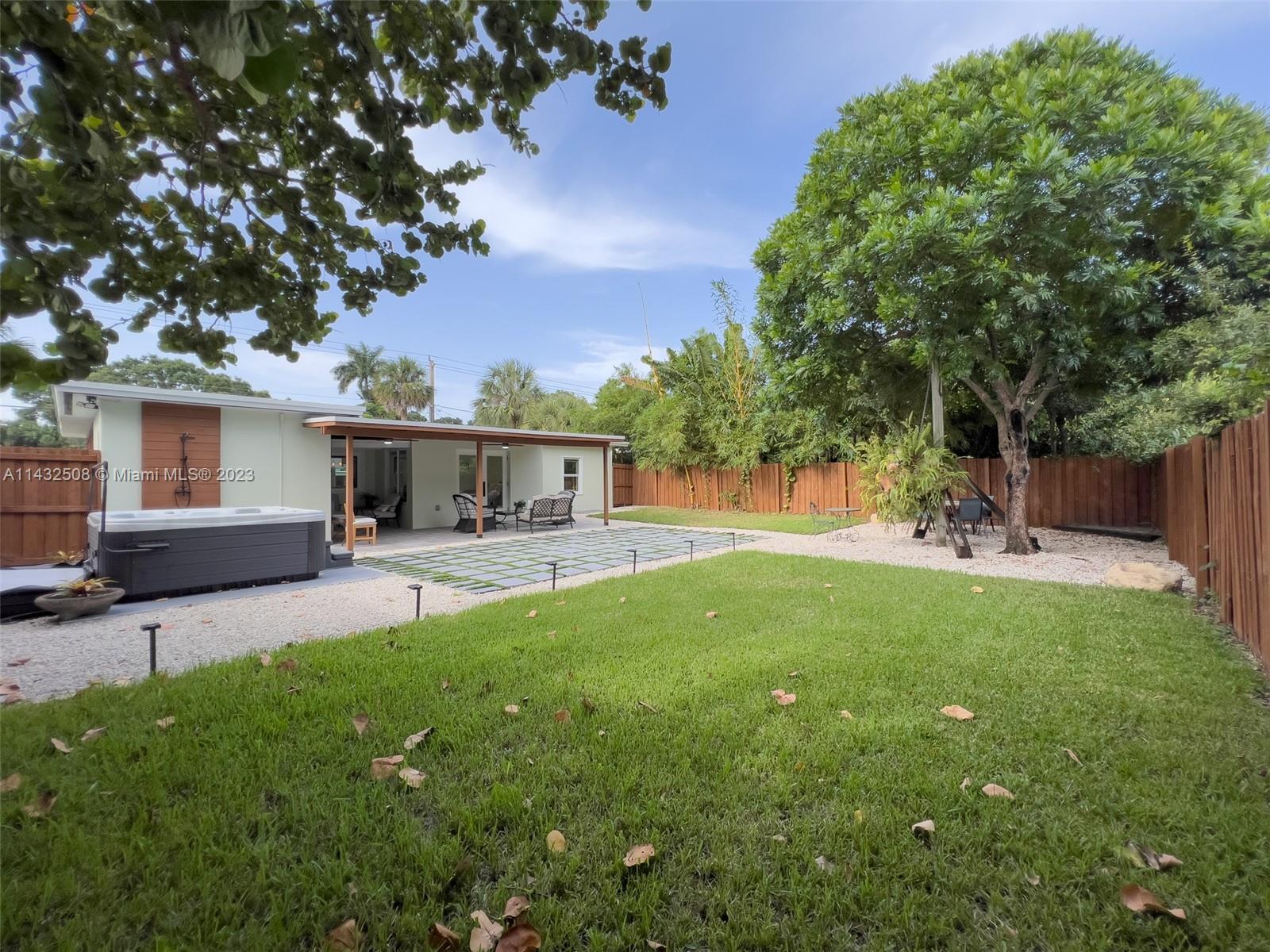 FLORAL RIDGE - Residential Lease