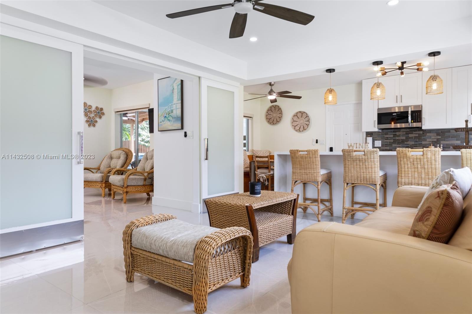 FLORAL RIDGE - Residential Lease
