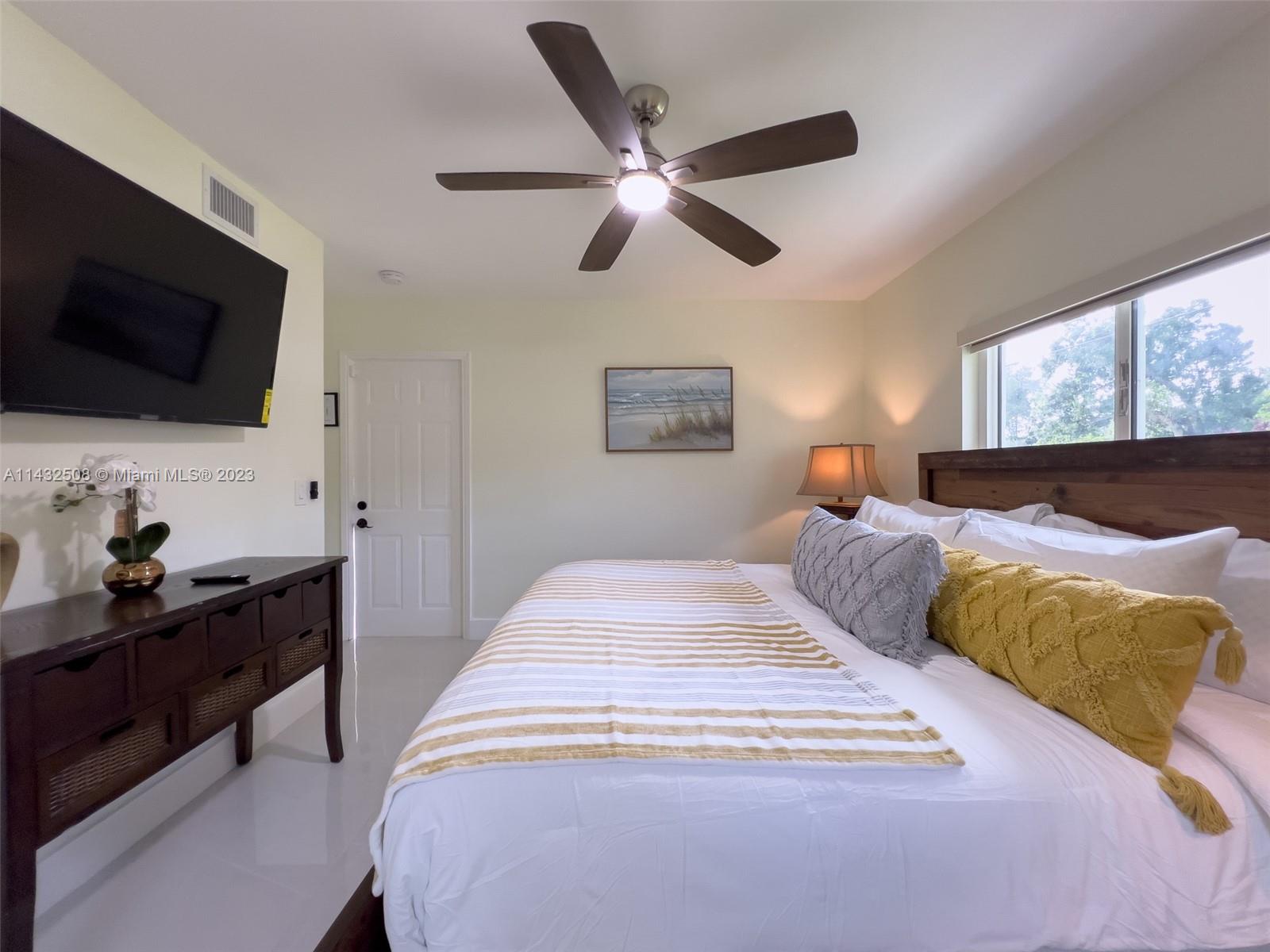 FLORAL RIDGE - Residential Lease